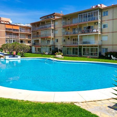 Beachfront Seaview Apartment In Los Boliches By Costarentals - Ref 141 Fuengirola Extérieur photo