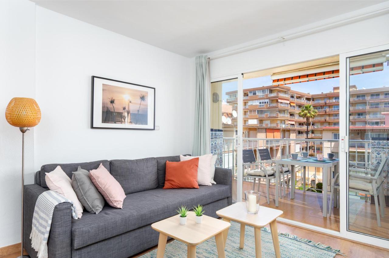 Beachfront Seaview Apartment In Los Boliches By Costarentals - Ref 141 Fuengirola Extérieur photo