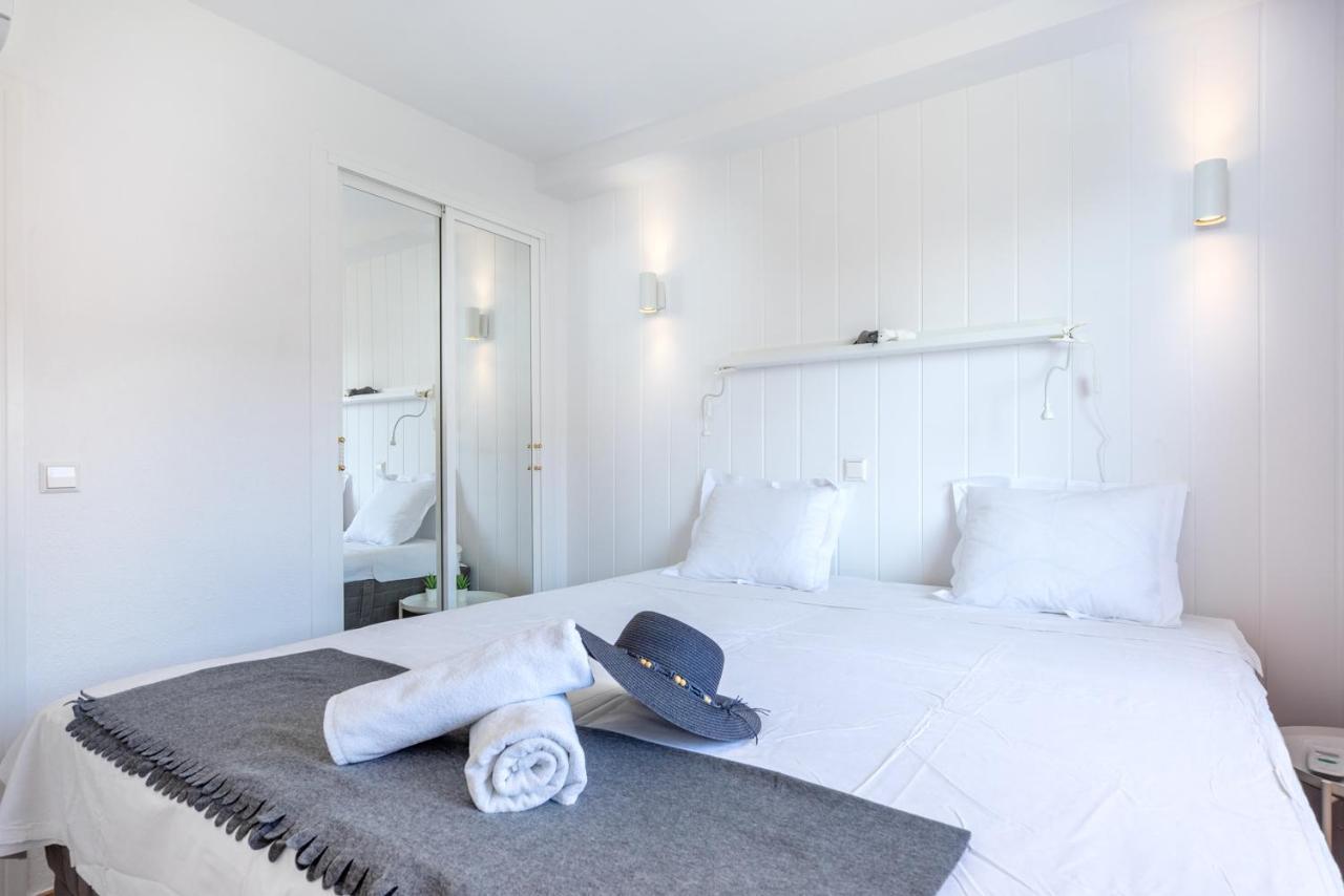 Beachfront Seaview Apartment In Los Boliches By Costarentals - Ref 141 Fuengirola Extérieur photo