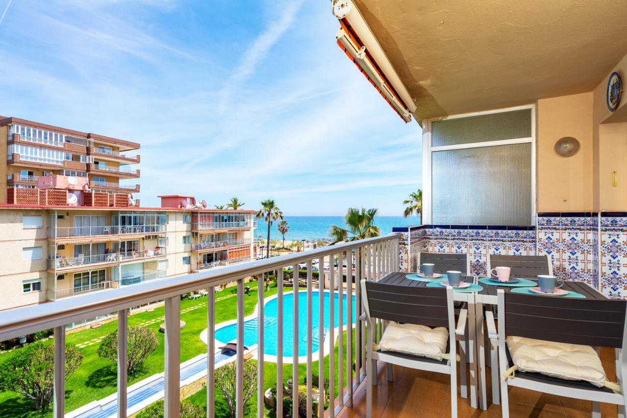 Beachfront Seaview Apartment In Los Boliches By Costarentals - Ref 141 Fuengirola Extérieur photo