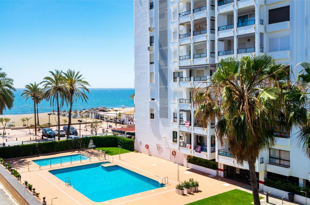 Beachfront Seaview Apartment In Los Boliches By Costarentals - Ref 141 Fuengirola Extérieur photo